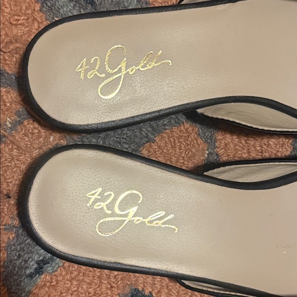 42 Gold Black Mules - Picture 2 of 5